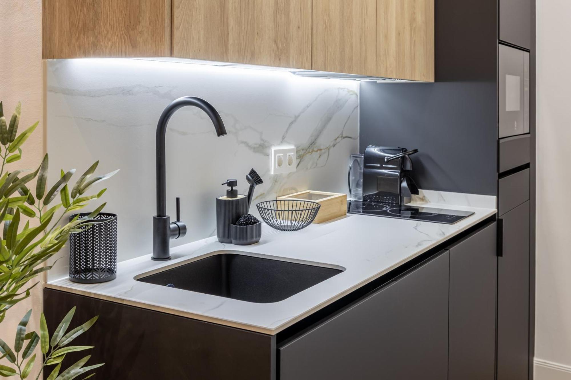 Elvira Elegant Suite Gran Via-Catedral غرناطة المظهر الخارجي الصورة